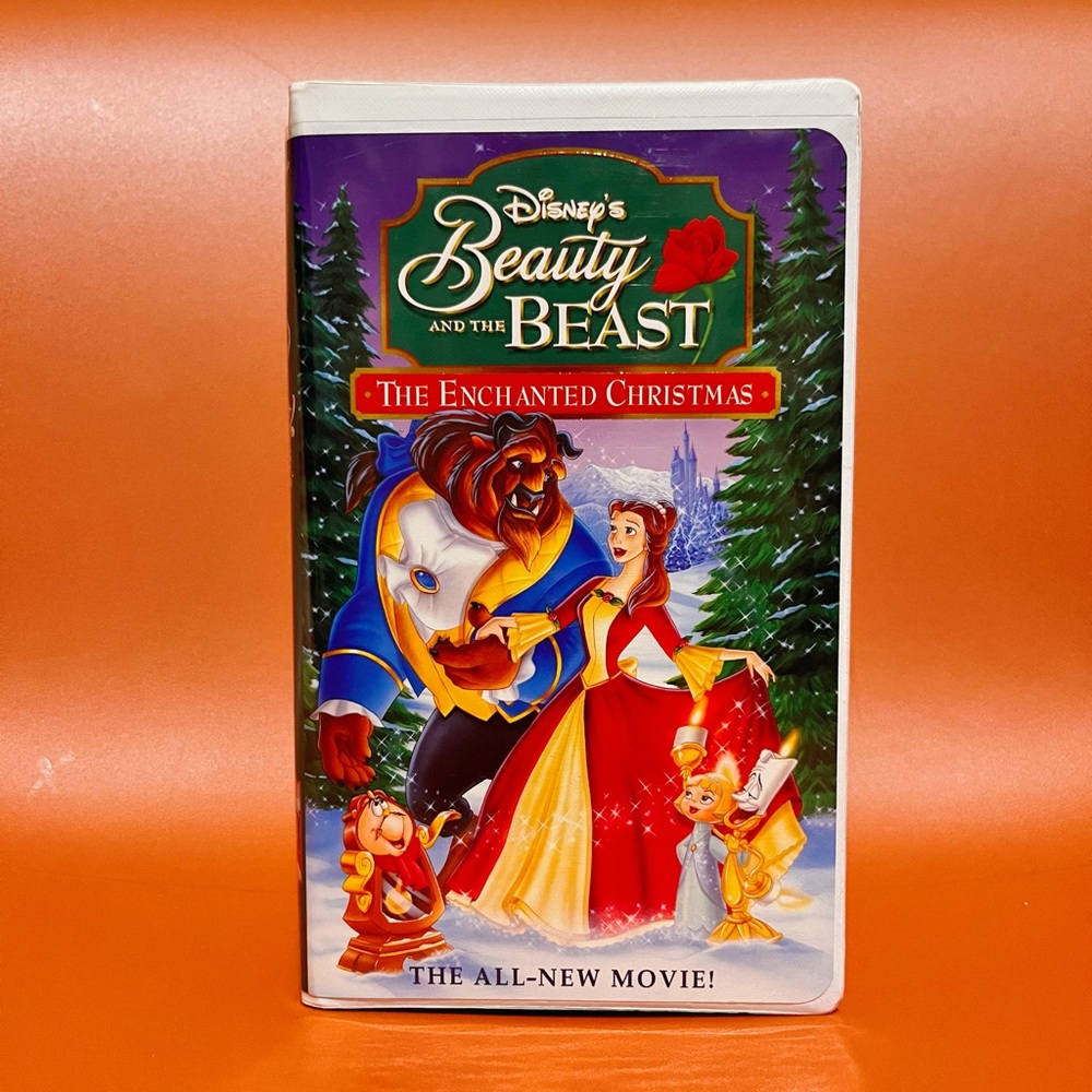 1997 Disney’s BEAUTY AND THE BEAST:
The Enchanted Christmas VHS #11529 RARE